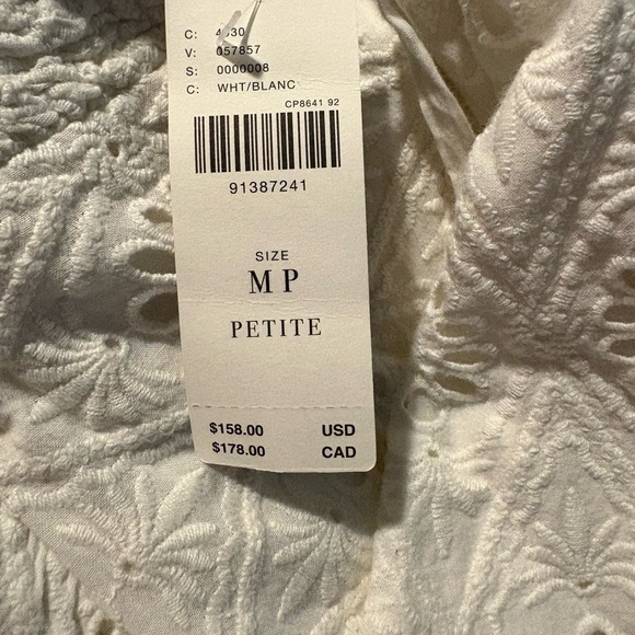 Anthropologie Pilcro NWT Puff-Sleeved Eyelet Romper in White Size MP - Picture 5 of 8